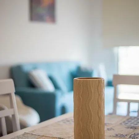 Apartment Artemis Flat 203 *